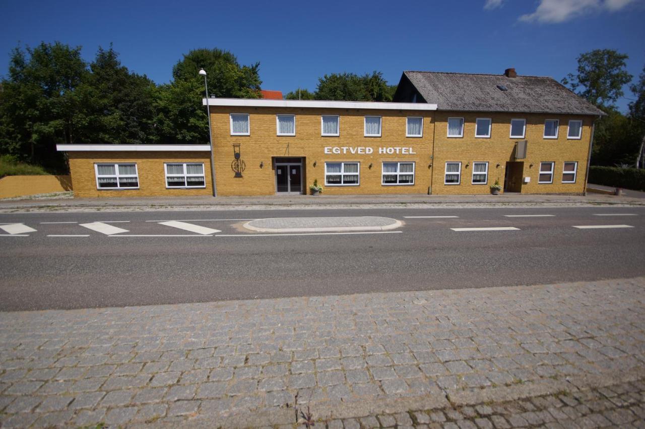 Egtved Hotel 2*